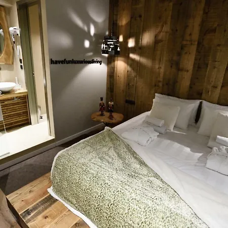 Magnifique Luxury Apartment *